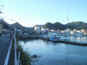 海から見た上陸地点